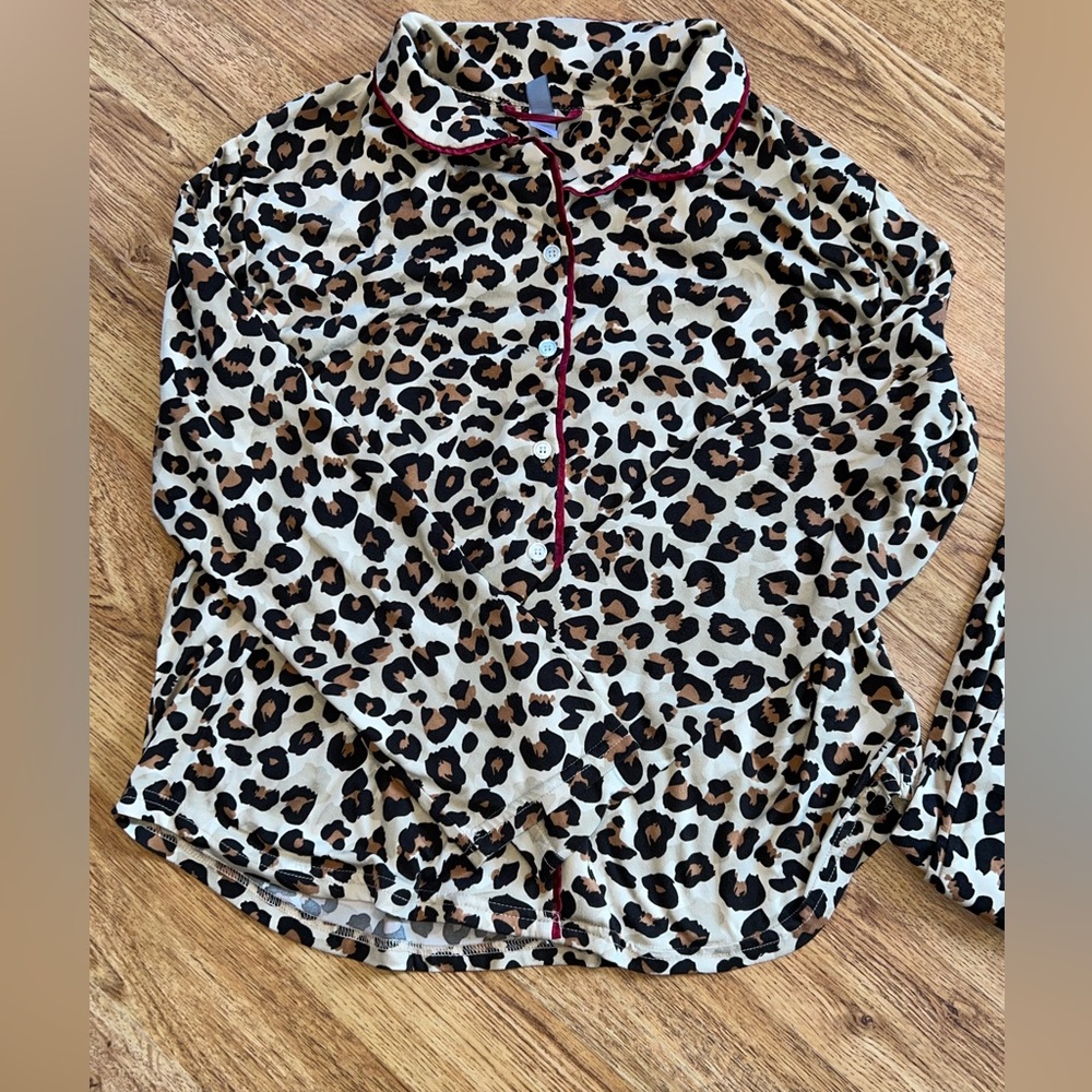 Leopard Pajama set - Picture 3 of 6